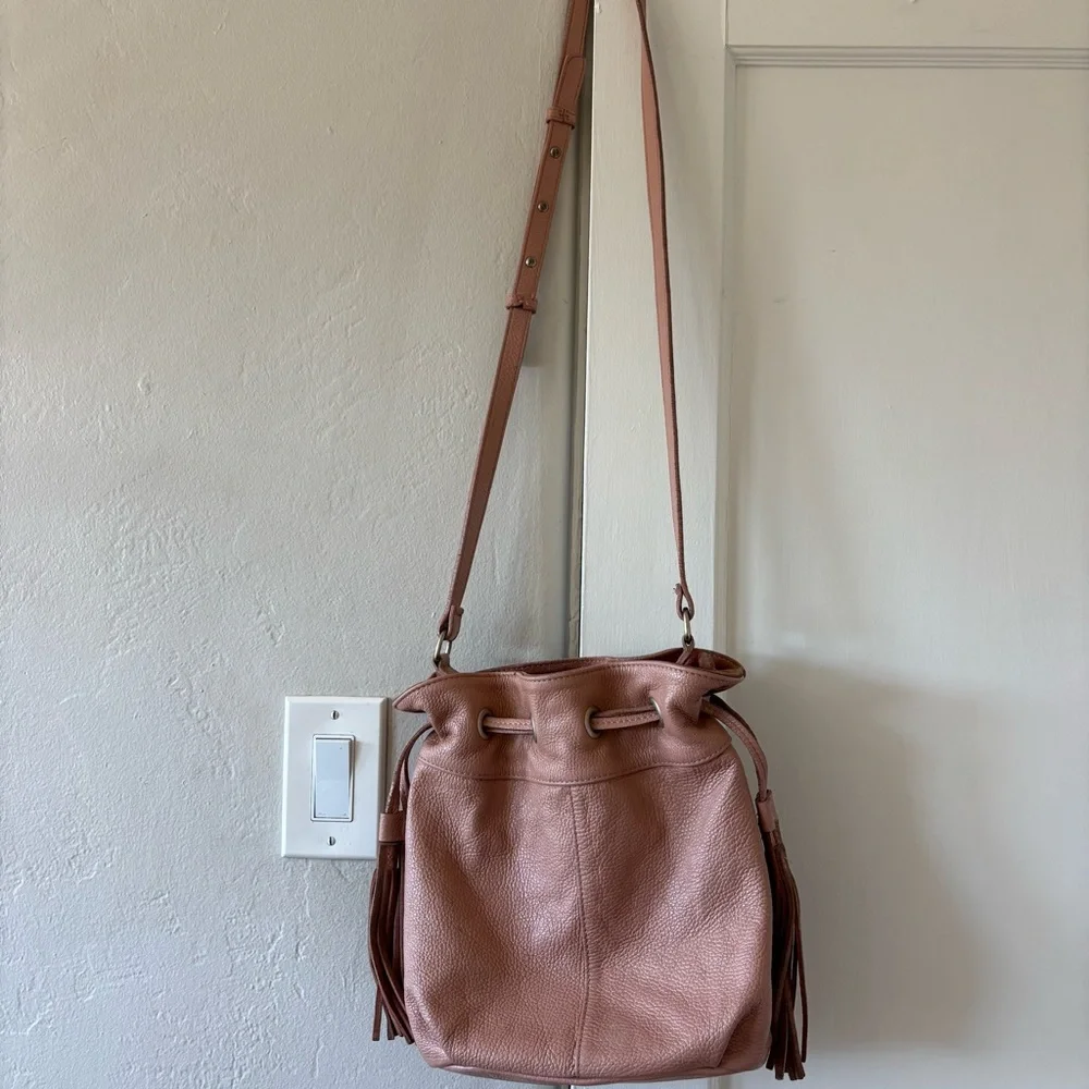 Coach and Four Pink Leather Crossbody Bucket Bag Tassels - Picture 7 of 12